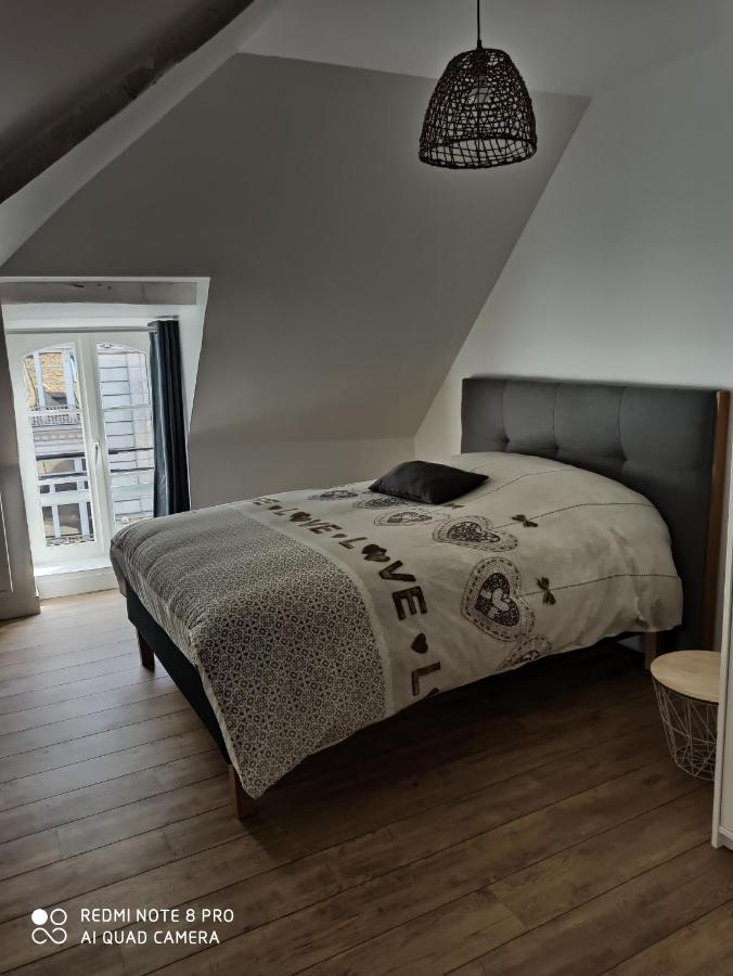 Triplex 110 M2 Centre Historique Avec Jacuzzi Dinan Leilighet Eksteriør bilde
