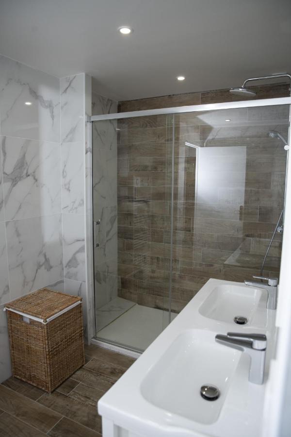 Triplex 110 M2 Centre Historique Avec Jacuzzi Dinan Leilighet Eksteriør bilde