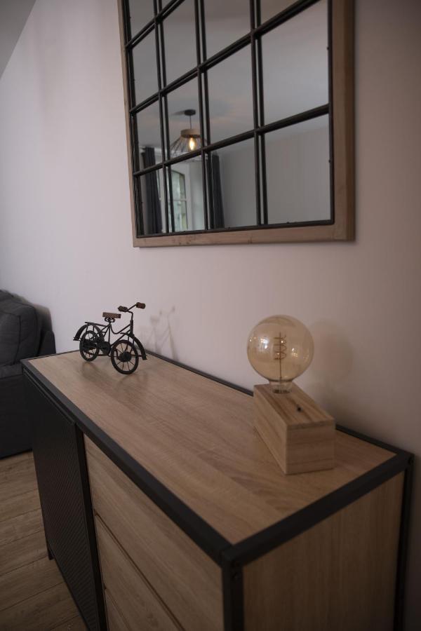 Triplex 110 M2 Centre Historique Avec Jacuzzi Dinan Leilighet Eksteriør bilde